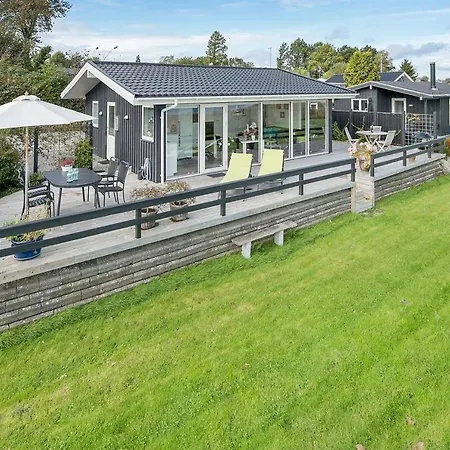 Eksklusiv Feriebolig Med Panoramaudsigt Nyaraló *